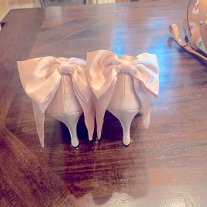 Champagne Satin Wedding Shoes Size 8.5